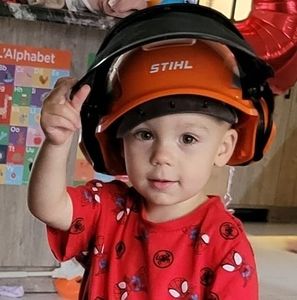 Meet your Posher, Jonathan